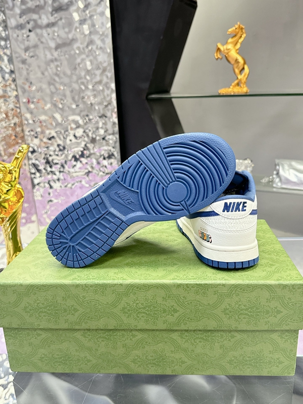 ナイキ靴着用イメージ